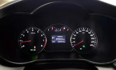 Kia Carens 2014, 229259 км, за 3255.84 USD - фото 8