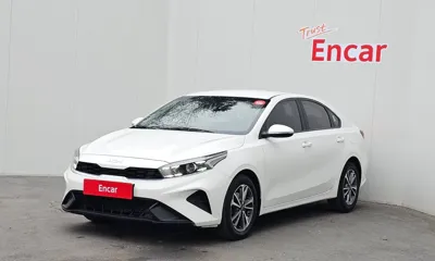 Kia K3 · 2022 год