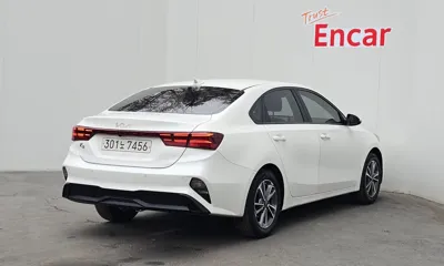 Kia K3 2022, 145729 км, за 7258.07 USD
