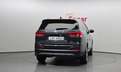 Kia Sorento 2016, 174467 км, за 5783.25 USD
