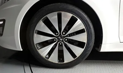 Kia K5 2011, 88887 км, за 3085.2 USD