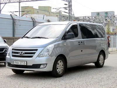 Hyundai Starex 2017, 212000 км, за 4529.34 USD