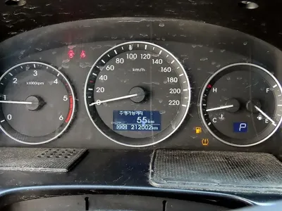 Hyundai Starex 2017, 212000 км, за 4529.34 USD - фото 9