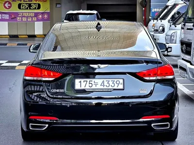 Hyundai Genesis 2016, 140706 км, за 6695.55 USD - фото 11