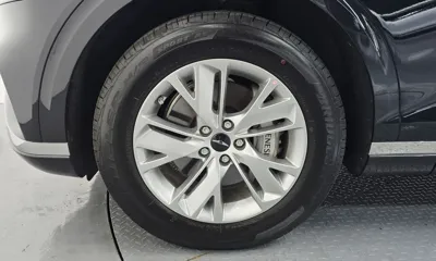 Genesis GV70 2025, 3196 км, за 32102.61 USD