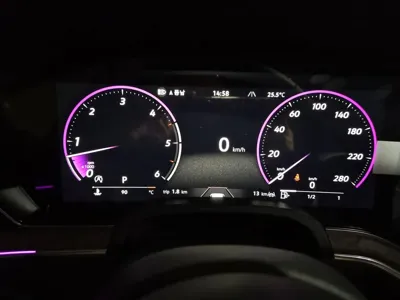 Volkswagen Touareg 2026, 13 км, за 69077.26 USD - фото 8