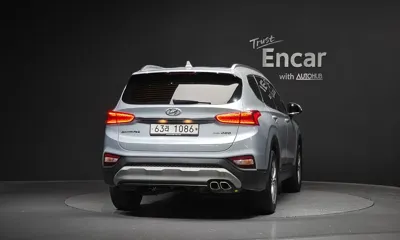 Hyundai Santafe 2019, 93123 км, за 11701.22 USD