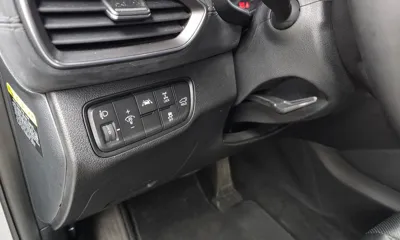 Hyundai Santafe 2019, 93123 км, за 11701.22 USD - фото 18