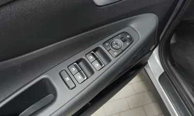 Hyundai Santafe 2019, 93123 км, за 11701.22 USD - фото 20
