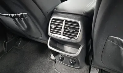 Hyundai Santafe 2019, 93123 км, за 11701.22 USD - фото 31