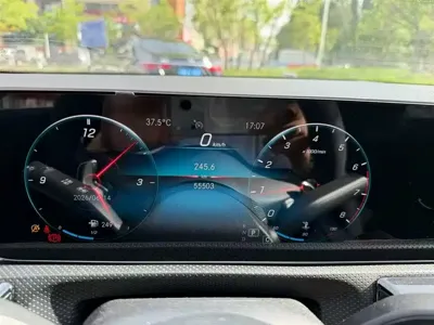 Mercedes-Benz A-Class 2020, 55000 км, за 12966.14 USD - фото 9