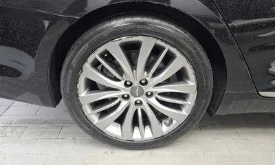 Genesis G80 2017, 172110 км, за 7811.47 USD