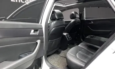 Hyundai Sonata 2017, 154230 км, за 5817.03 USD - фото 11
