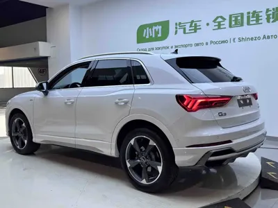 Audi Q3 2023, 24000 км, за 27258.37 USD