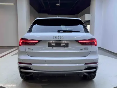 Audi Q3 2023, 24000 км, за 27258.37 USD