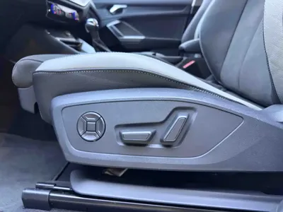 Audi Q3 2023, 24000 км, за 27258.37 USD - фото 21