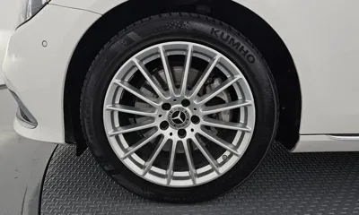 Mercedes-Benz E-Class 2023, 94886 км, за 25157.64 USD