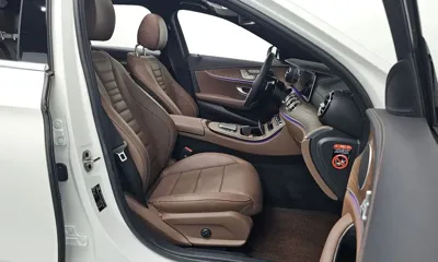 Mercedes-Benz E-Class 2023, 94886 км, за 25157.64 USD - фото 10
