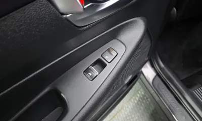 Hyundai Santafe 2019, 82998 км, за 11904.77 USD - фото 19