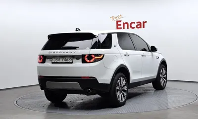 Land Rover Discovery Sport 2017, 78029 км, за 10307.23 USD