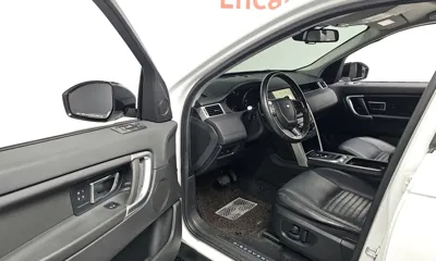 Land Rover Discovery Sport 2017, 78029 км, за 10307.23 USD - фото 10