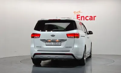 Kia Canival 2016, 161428 км, за 7548.9 USD