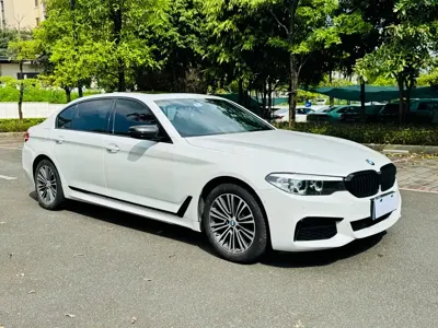 BMW 5 Series · 2020 год