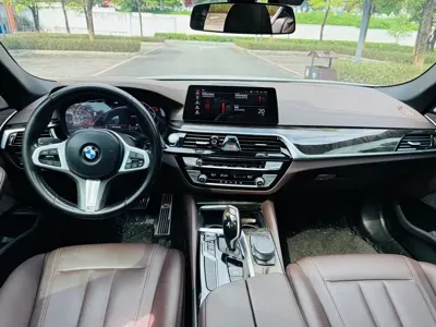 BMW 5 Series 2020, 79000 км, за 22101.38 USD