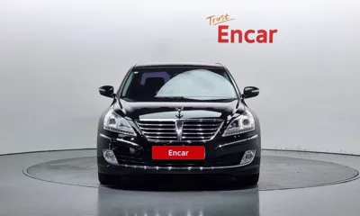 Hyundai Equus 2012, 156826 км, за 2685.57 USD