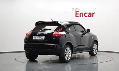Nissan Juke 2014, 106695 км, за 3966.16 USD