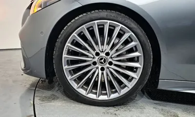 Mercedes-Benz C-Class 2023, 17212 км, за 31707.96 USD