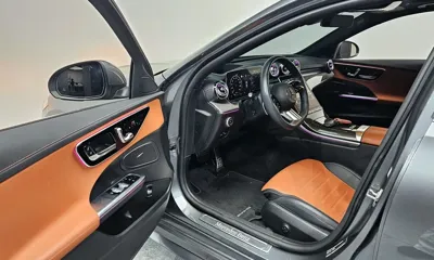Mercedes-Benz C-Class 2023, 17212 км, за 31707.96 USD - фото 11