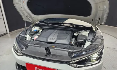 Kia EV6 2022, 125528 км, за 15032.17 USD - фото 6