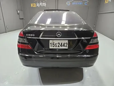 Mercedes-Benz S-Class 2006, 145000 км, за 6180.07 USD