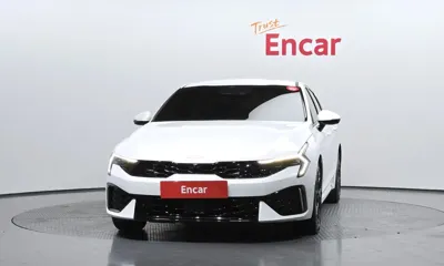 Kia K5 2024, 17735 км, за 21737.69 USD