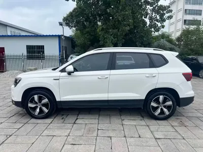Volkswagen Tharu 2023, 35000 км, за 17492.91 USD
