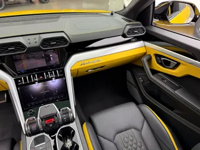 Lamborghini Urus 2023, 12000 км, за 425525.24 USD - фото 13