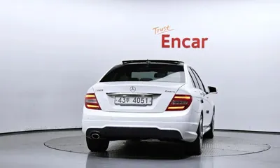 Mercedes-Benz C-Class 2014, 109975 км, за 6240.14 USD