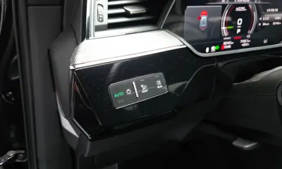 Audi e-tron 2022, 55141 км, за 42570.1 USD - фото 27