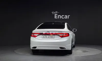 Hyundai Grandeur 2013, 186706 км, за 3218.6 USD