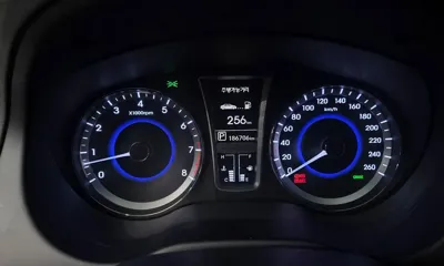 Hyundai Grandeur 2013, 186706 км, за 3218.6 USD - фото 8