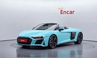 Audi R8 · 2021 год