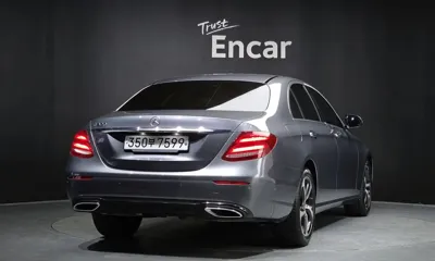 Mercedes-Benz E-Class 2020, 31555 км, за 15827.8 USD