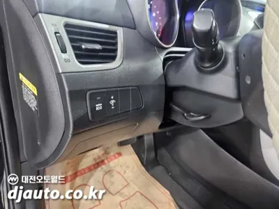 Hyundai Avante 2012, 181591 км, за 1837.99 USD - фото 11