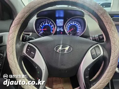 Hyundai Avante 2012, 181591 км, за 1837.99 USD - фото 12