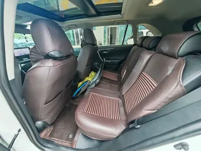 Toyota RAV4 2024, 19900 км, за 17651.64 USD - фото 6