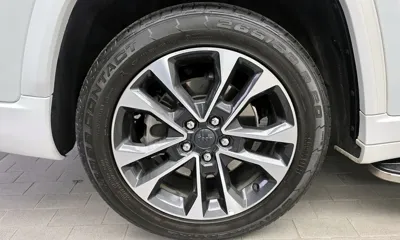 Jeep Cherokee 2021, 62373 км, за 21549.23 USD