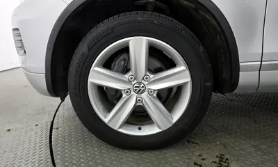 Volkswagen Touareg 2014, 166891 км, за 7657.75 USD