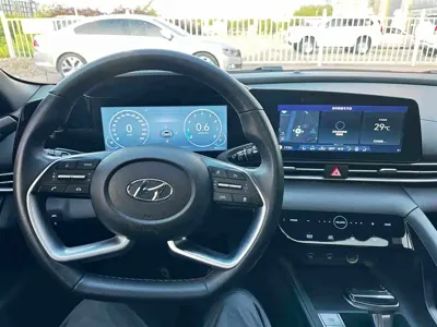 Hyundai Elantra 2022, 46000 км, за 12212.83 USD - фото 7