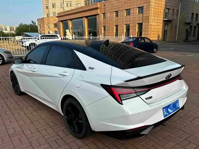 Hyundai Elantra 2022, 46000 км, за 12212.83 USD - фото 9